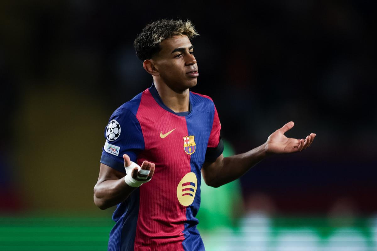 亚马尔达成巴萨100胜里程碑：弗利克赞「沮丧表情」道出冠军心态