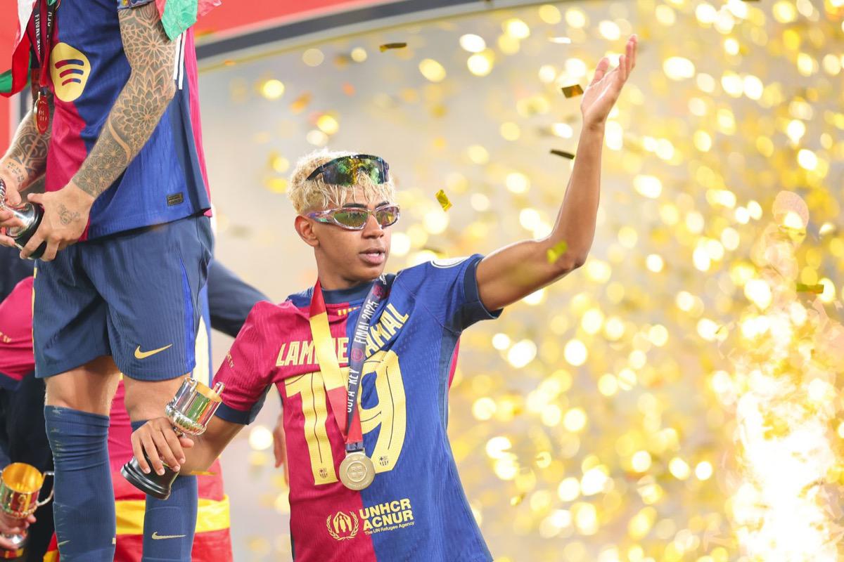 亚马尔欧冠被五人围堵0-2惨败：二回合翻盘还有戏吗？